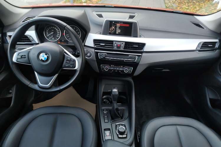 Used BMW X1 2016 sDrive18Li Premium Edition Center Console