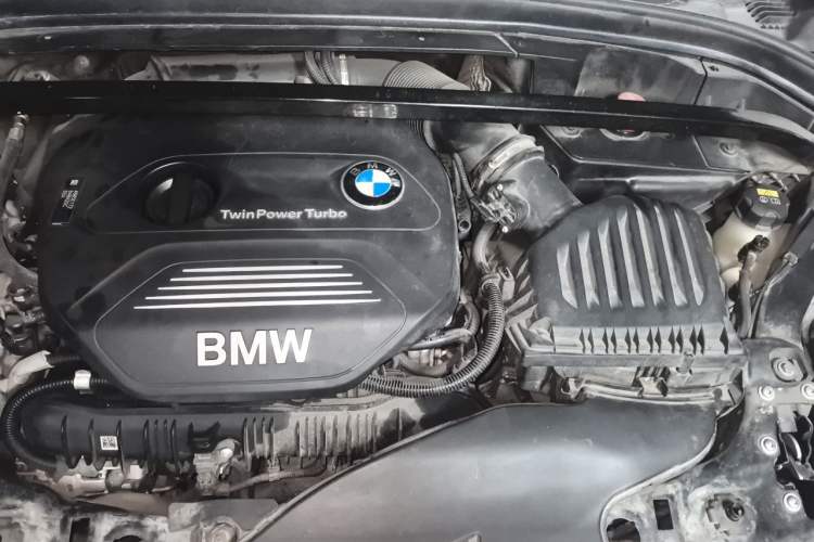 Used BMW X1 2016 sDrive20Li Luxury Model Engine Bay