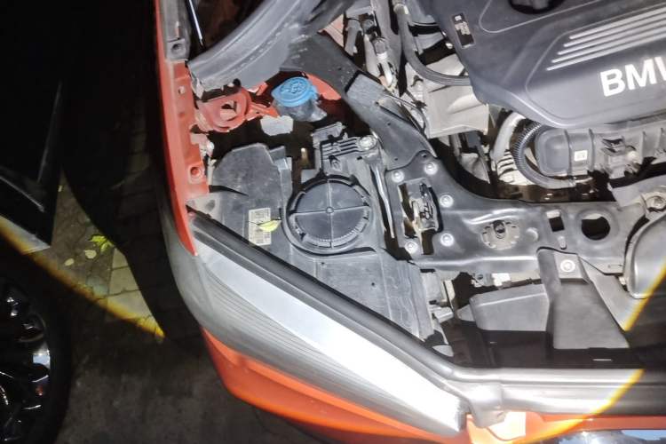 Used BMW X1 2016 sDrive18Li Fashion Model Engine Bay Right