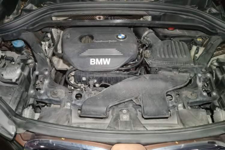 Used BMW X1 2016 sDrive18Li Premium Edition Engine Bay