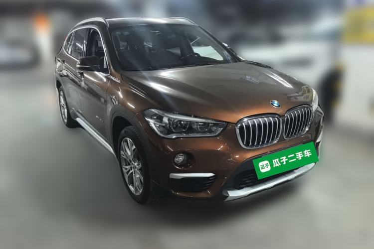 Used BMW X1 2016 sDrive20Li Luxury Model Front Right 45 Deg