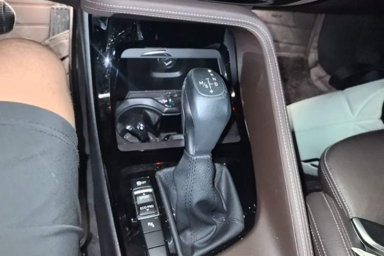 Used BMW X1 2016 sDrive20Li Luxury Model Gear Lever
