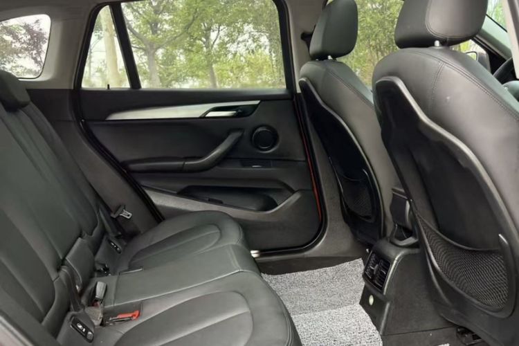 Used BMW X1 2016 sDrive18Li Premium Edition Interior 3