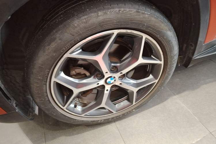 Used BMW X1 2016 sDrive18Li Luxury Model Left Front Wheel Hub