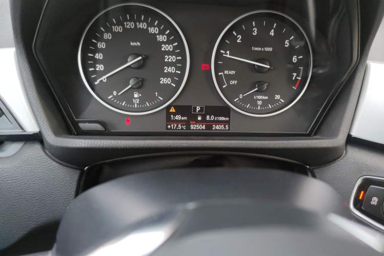 Used BMW X1 2016 sDrive18Li Premium Edition Odometer Close Up
