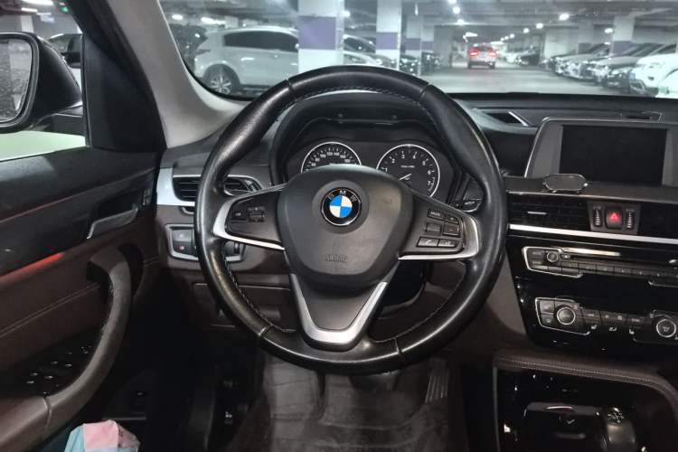 Used BMW X1 2016 sDrive20Li Luxury Model Steering Wheel
