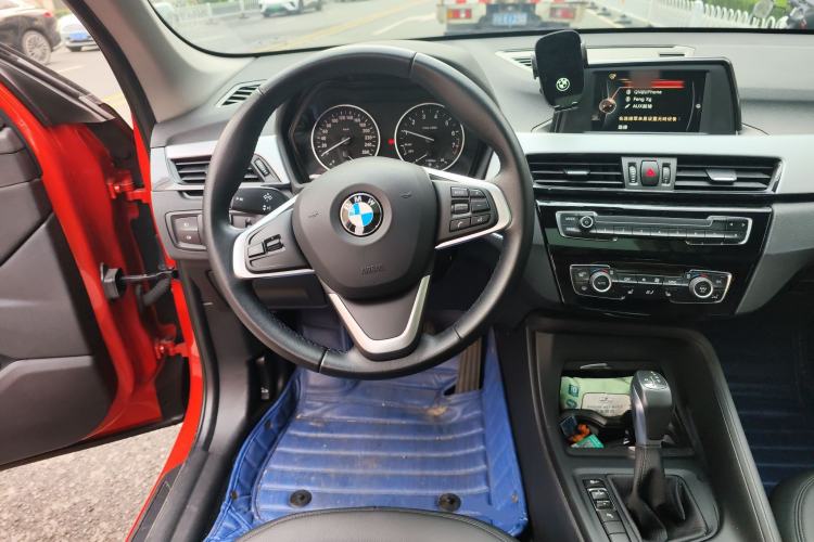 Used BMW X1 2016 sDrive18Li Premium Edition Steering Wheel