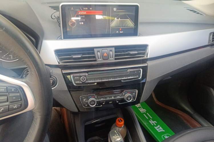 Used BMW X1 2016 sDrive18Li Premium Edition Audio And AC Panel