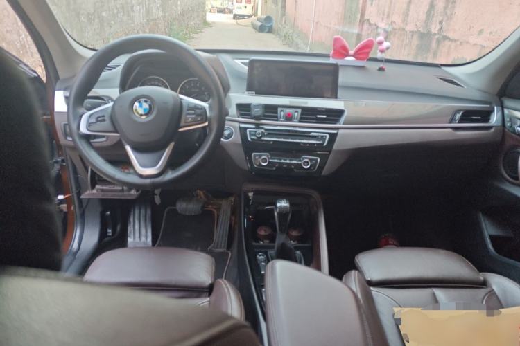 Used BMW X1 2016 sDrive20Li Luxury Model Center Console