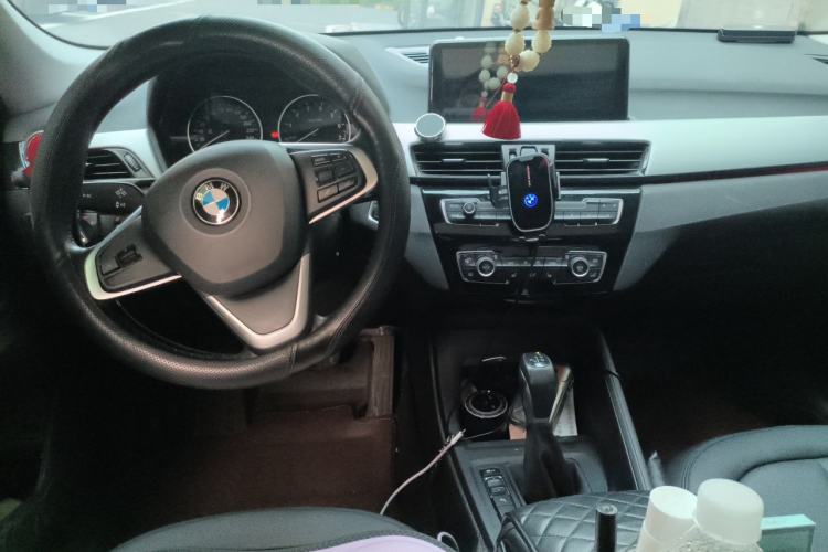 Used BMW X1 2016 sDrive18Li Premium Edition Center Console