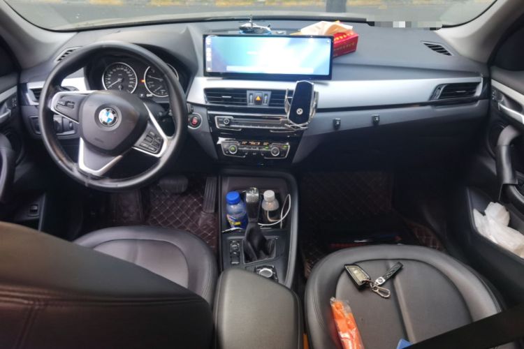 Used BMW X1 2016 sDrive18Li Premium Edition Center Console