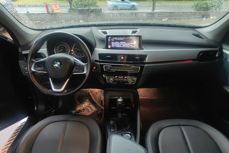 Used BMW X1 2016 sDrive18Li Fashion Model Center Console