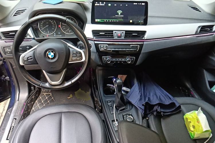 Used BMW X1 2016 sDrive18Li Premium Edition Center Console