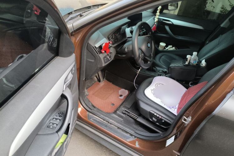 Used BMW X1 2016 sDrive18Li Premium Edition Driver Seat