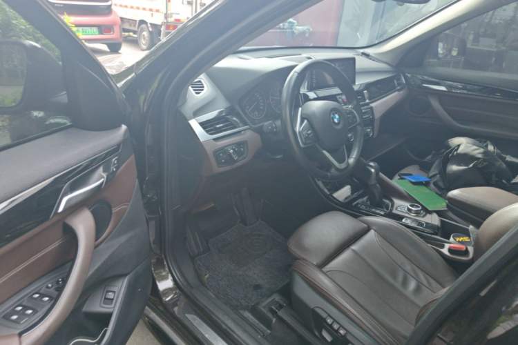 Used BMW X1 2016 sDrive20Li Luxury Model Driver Seat