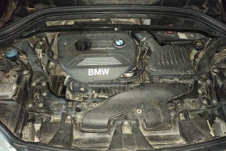 Used BMW X1 2016 sDrive18Li Luxury Model Engine Bay