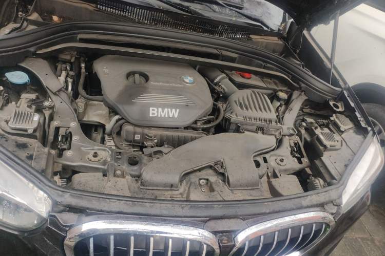 Used BMW X1 2016 sDrive18Li Premium Edition Engine Bay