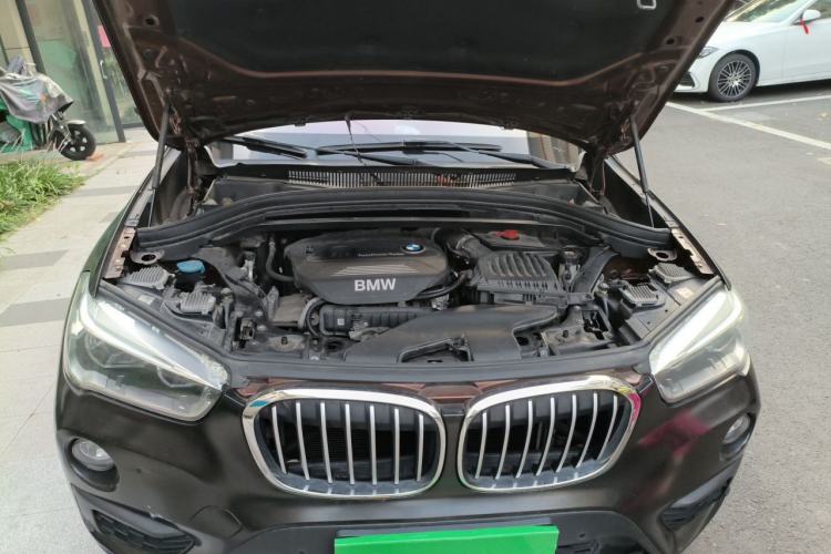 Used BMW X1 2016 sDrive18Li Premium Edition Engine Bay