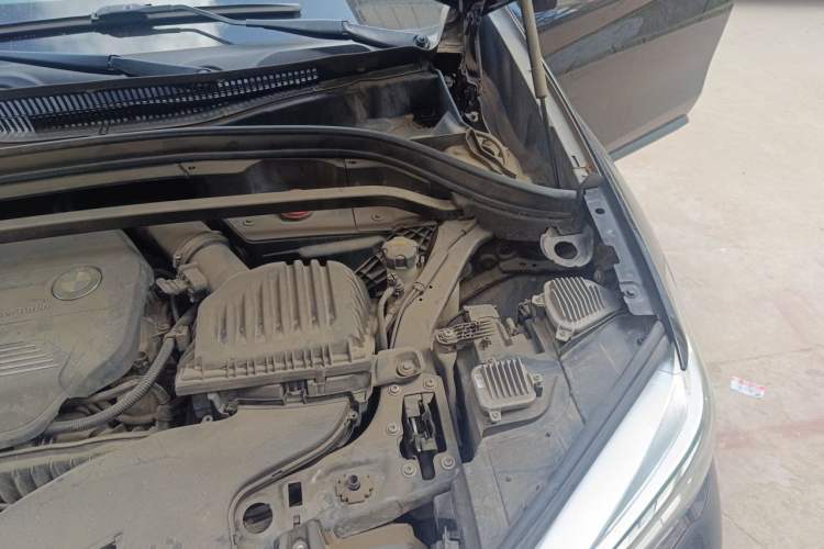Used BMW X1 2016 sDrive18Li Premium Edition Engine Bay Left
