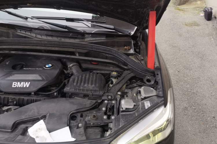Used BMW X1 2016 sDrive20Li Luxury Model Engine Bay Left