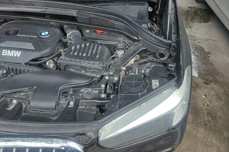 Used BMW X1 2016 sDrive18Li Fashion Model Engine Bay Left