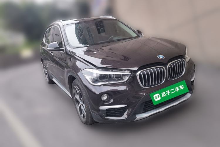 Used BMW X1 2016 sDrive20Li Luxury Model Front Right 45 Deg