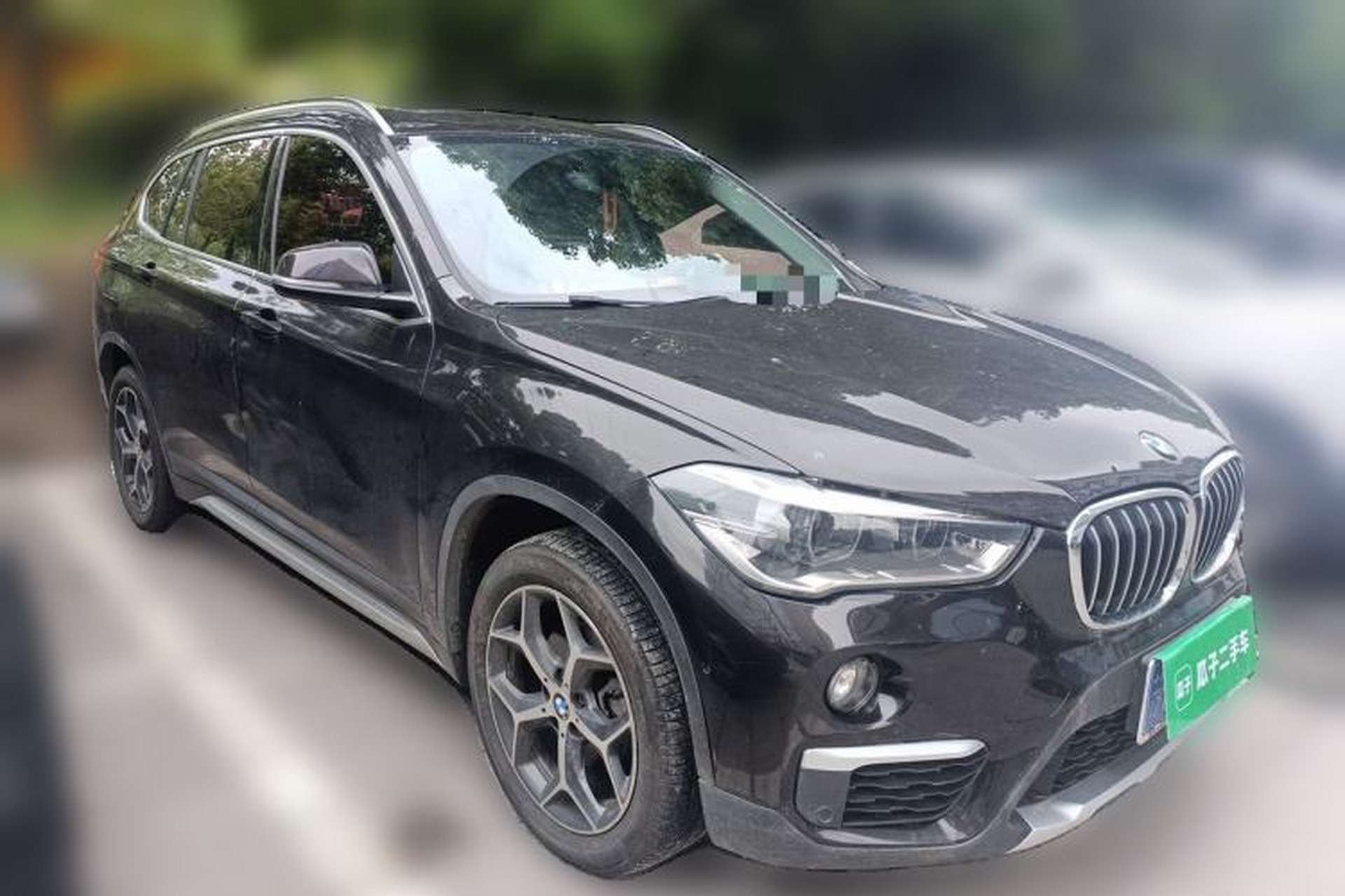 Used BMW X1 2016 sDrive18Li Luxury Model Front Right 45 Deg