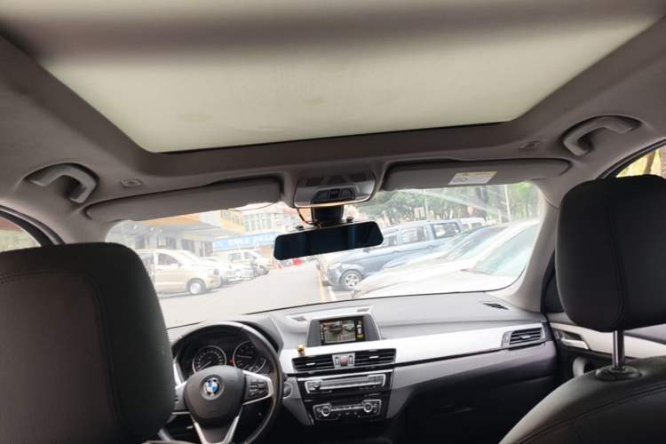 Used BMW X1 2016 sDrive18Li Premium Edition Headliner