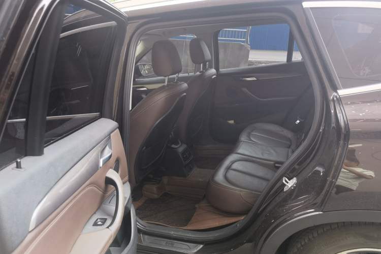 Used BMW X1 2016 sDrive20Li Luxury Model Left Rear Seat