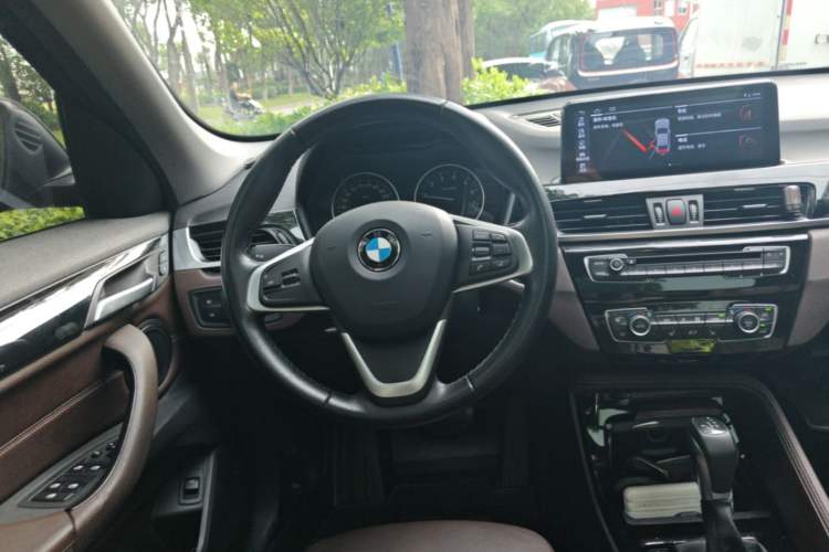 Used BMW X1 2016 sDrive20Li Luxury Model Steering Wheel