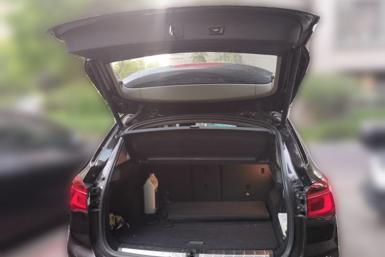 Used BMW X1 2016 sDrive18Li Premium Edition Trunk