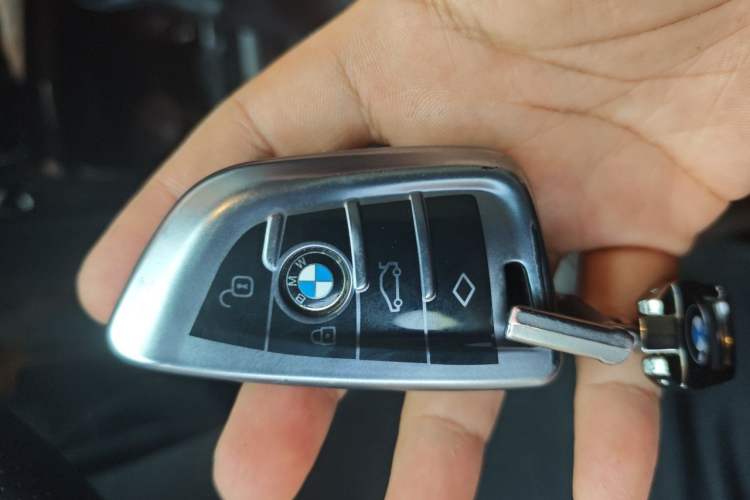 Used BMW X1 2016 sDrive20Li Luxury Model Vehicle Key