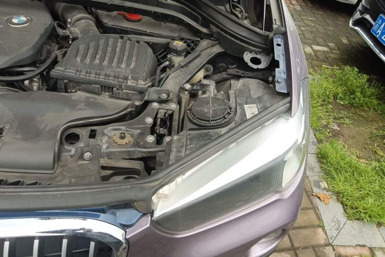 Used BMW X1 2016 sDrive18Li Fashion Model Engine Bay Left