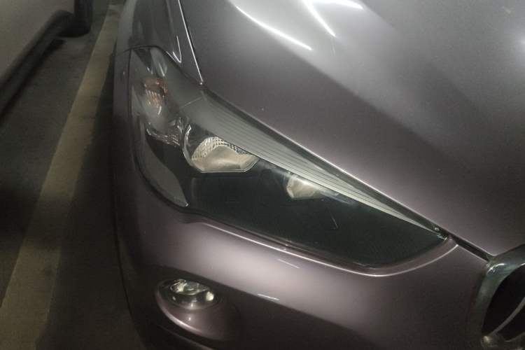 Used BMW X1 2016 sDrive18Li Fashion Model Right Front Headlight