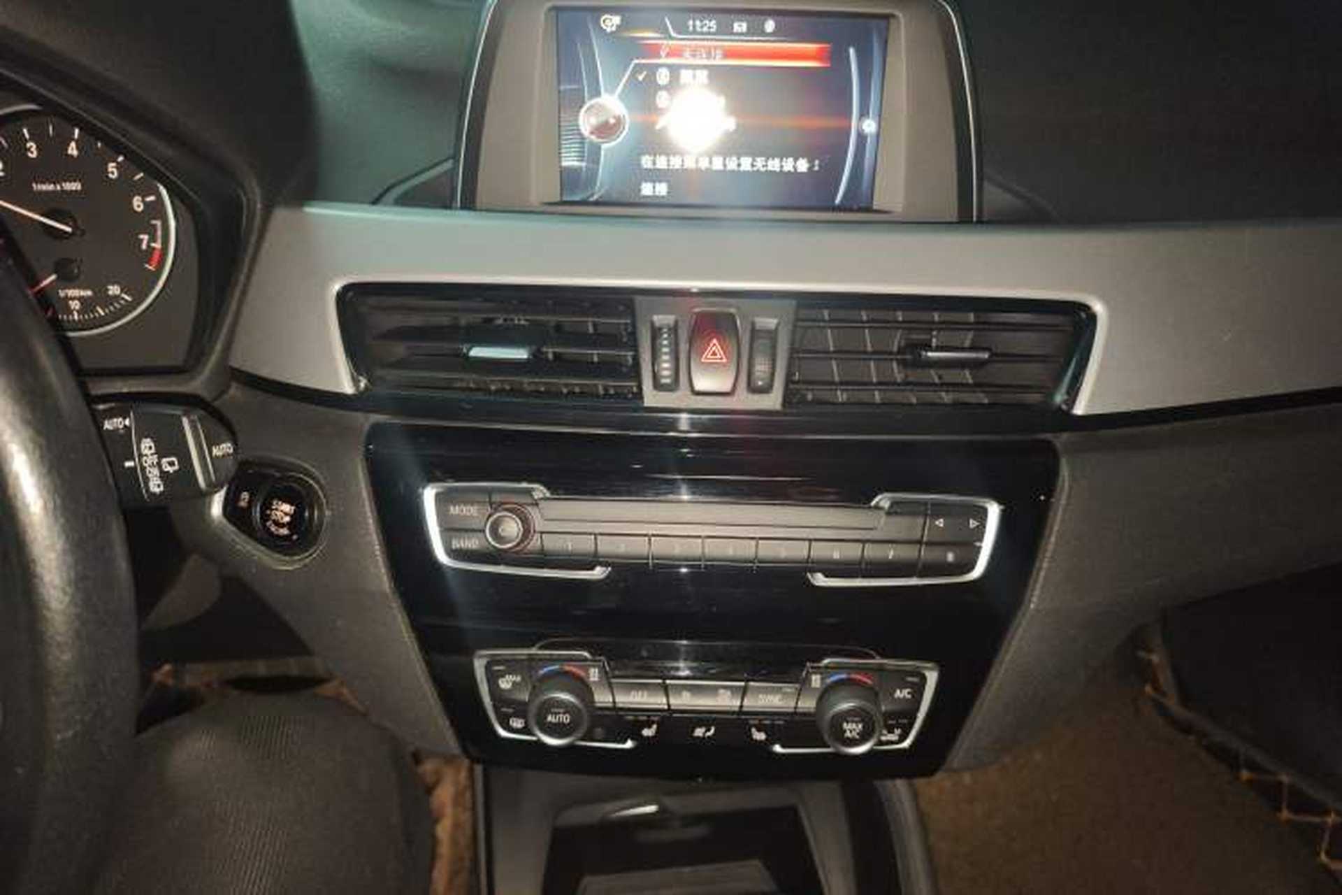 Used BMW X1 2016 sDrive18Li Premium Edition Audio And AC Panel