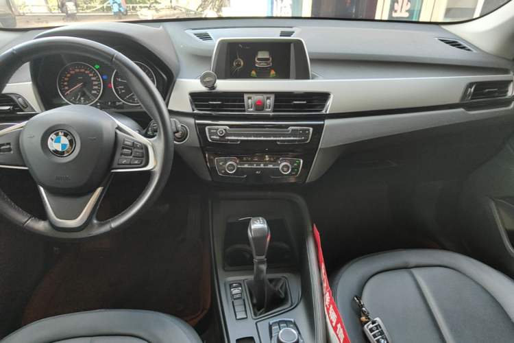 Used BMW X1 2016 sDrive18Li Fashion Model Audio And AC Panel