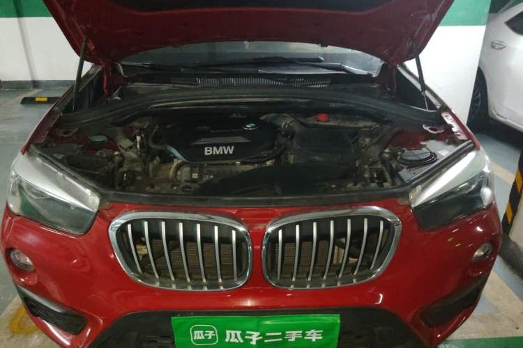 Used BMW X1 2016 sDrive18Li Fashion Model Engine Bay
