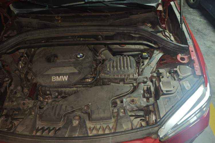 Used BMW X1 2016 sDrive18Li Premium Edition Engine Bay Left