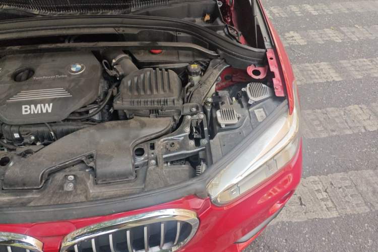 Used BMW X1 2016 sDrive18Li Premium Edition Engine Bay Left