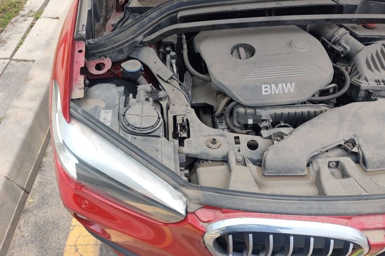Used BMW X1 2016 sDrive18Li Fashion Model Engine Bay Right
