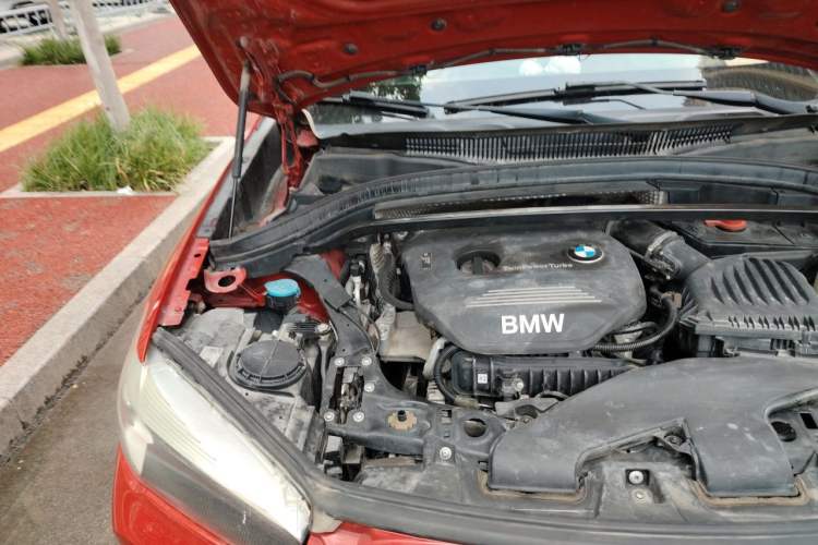 Used BMW X1 2016 sDrive18Li Fashion Model Engine Bay Right