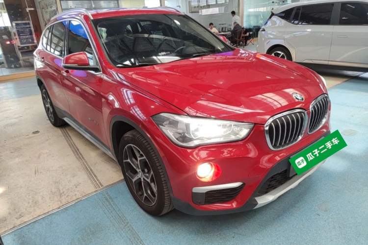 Used BMW X1 2016 sDrive20Li Luxury Model Front Right 45 Deg