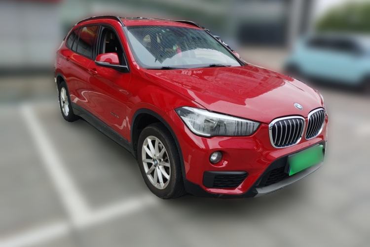 Used BMW X1 2016 sDrive18Li Fashion Model Front Right 45 Deg