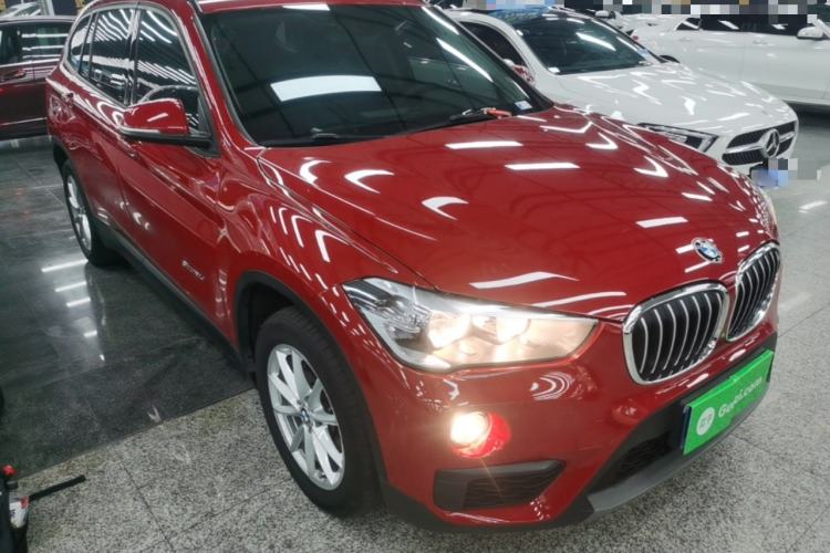 Used BMW X1 2016 sDrive18Li Fashion Model Front Right 45 Deg