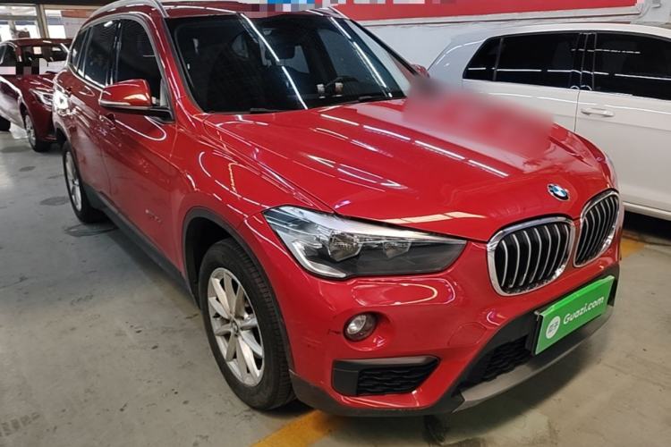 Used BMW X1 2016 sDrive18Li Fashion Model Front Right 45 Deg