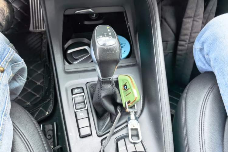 Used BMW X1 2016 sDrive18Li Premium Edition Gear Lever