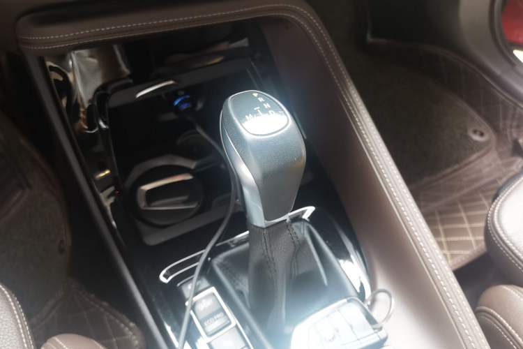 Used BMW X1 2016 sDrive20Li Luxury Model Gear Lever