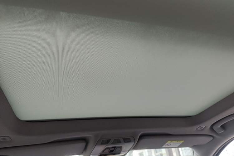 Used BMW X1 2016 sDrive18Li Premium Edition Headliner