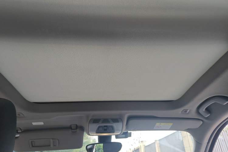 Used BMW X1 2016 sDrive18Li Premium Edition Headliner