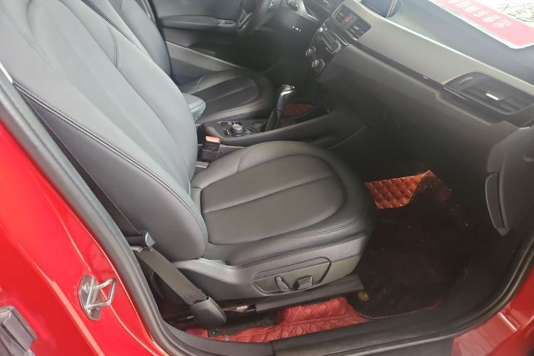 Used BMW X1 2016 sDrive18Li Premium Edition Interior 4